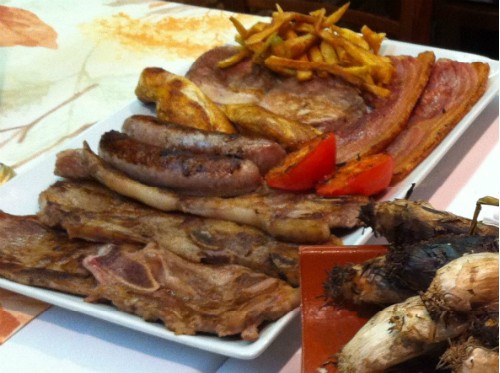 Carne a la Piedra en Barcelona. Carne a la Brasa - RESTAURANTE CARMEN